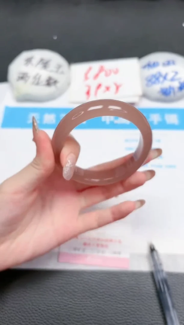 【闪购商品】石英质玉手镯未镶嵌58-58.4