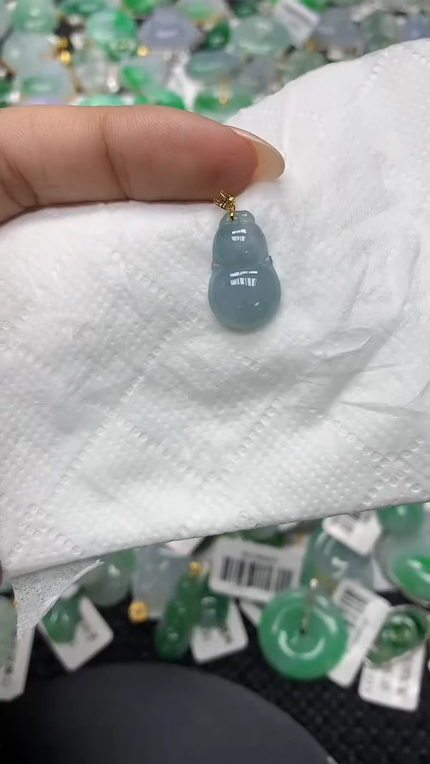 颈饰18K金镶嵌翡翠11111111111