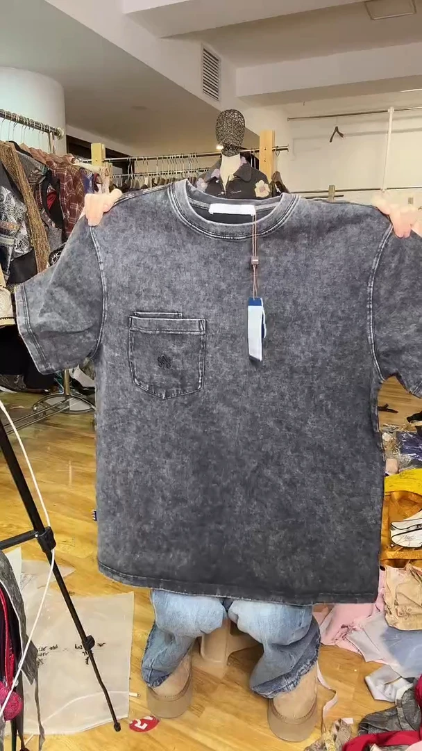 半袖       S码         115斤