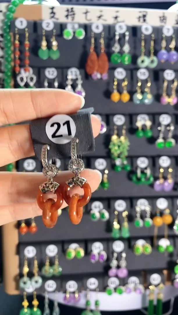 翡翠银S925镶嵌颈饰21....