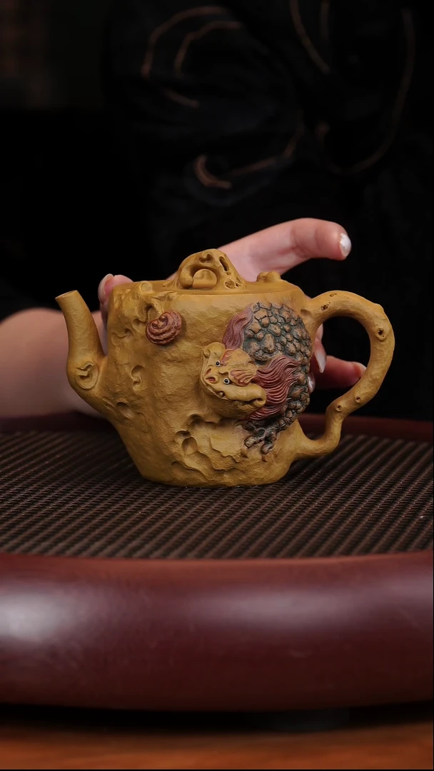 【闪购商品】紫砂茶壶1-32高水波灵蟾献瑞壶金黄朱220CC