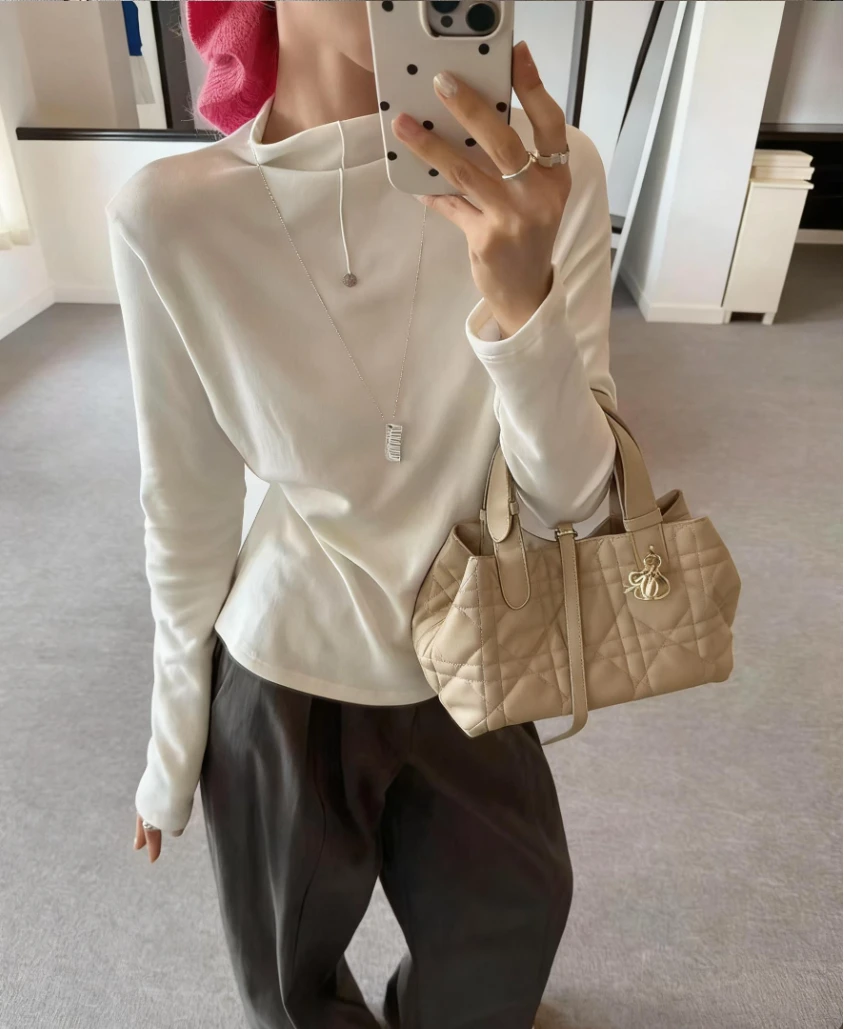 半高领柔软修身显瘦百搭打底衫2025秋冬休闲气质上衣T恤女