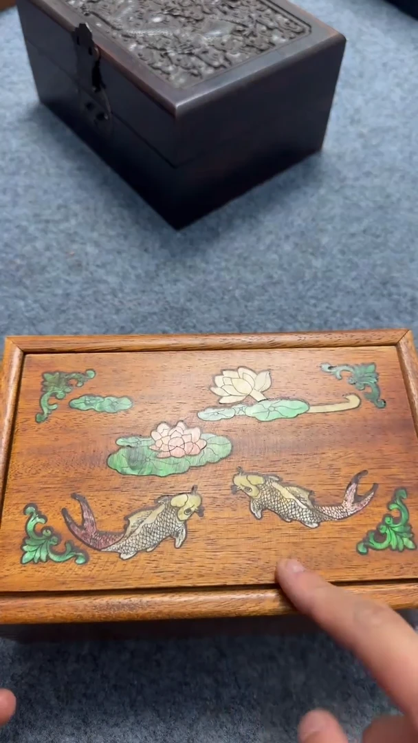 木紫檀花梨木一物一拍荷花鱼盒子