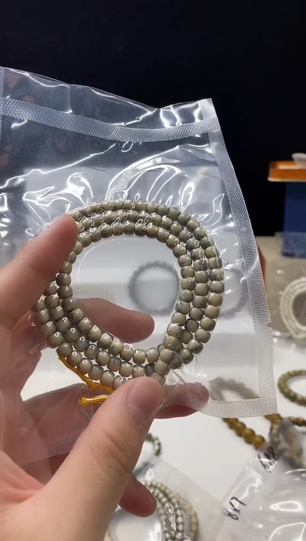 手串星月菩提b46     114