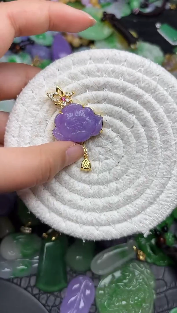 颈饰未镶嵌翡翠缅甸翡翠吊坠