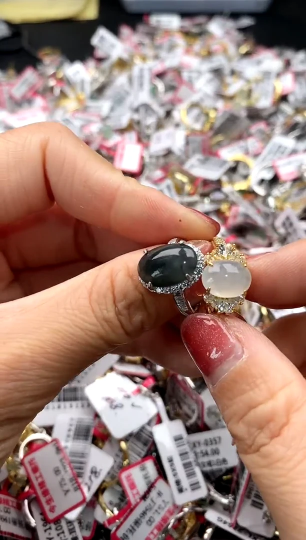 【闪购商品】翡翠戒指银S925镶嵌55555555    9