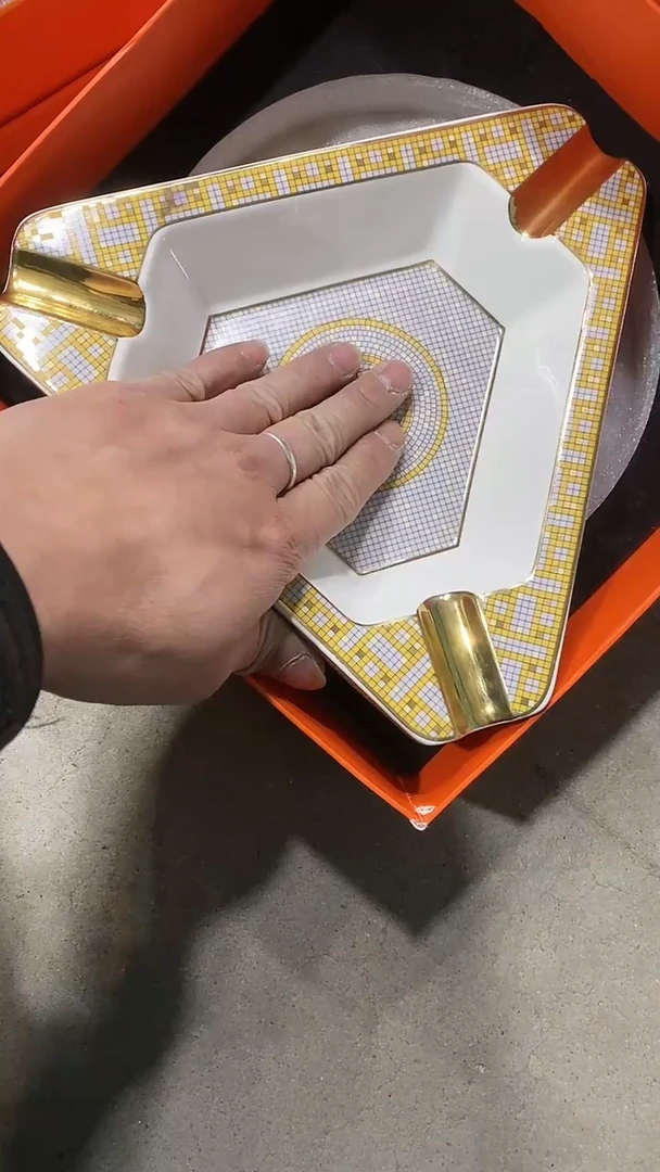 【闪购商品】瓷片11111111111111111