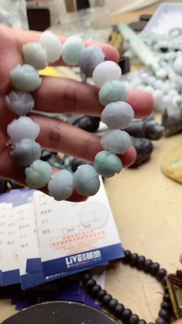 【闪购商品】定制翡翠未镶嵌翡翠1