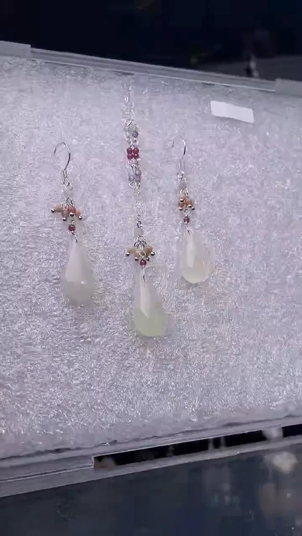 银S925镶嵌耳饰紫晶无****大 无敌的喵老大