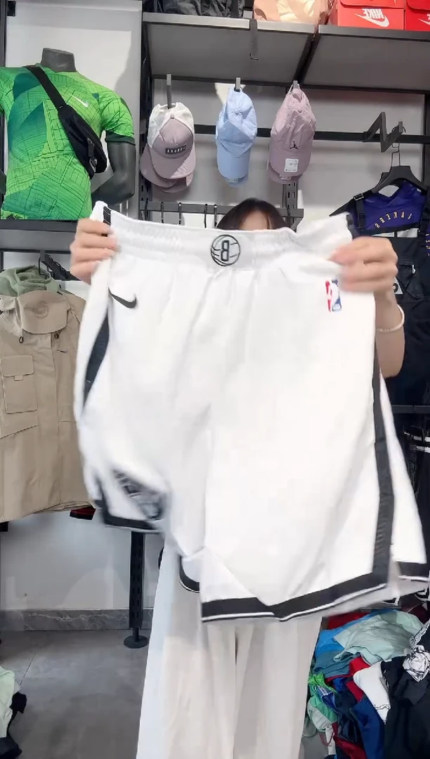 1404编码 瑕疵款直播间过款为准 尺码 175L