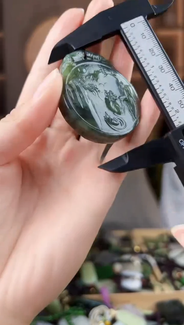 颈饰未镶嵌和田玉拍一发一，多样性发货