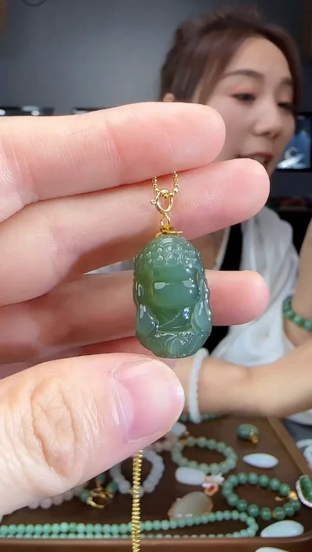 和田玉18K金镶嵌吊坠(不含链)1