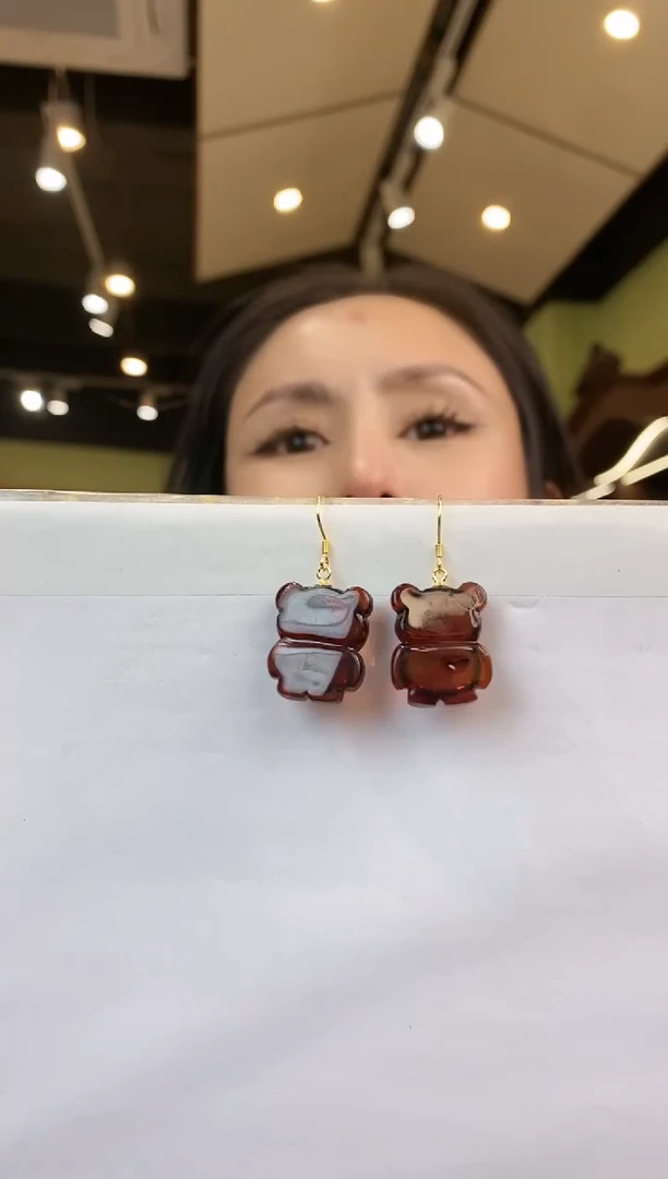 【闪购商品】琥珀耳饰银S925镶嵌多样性发一