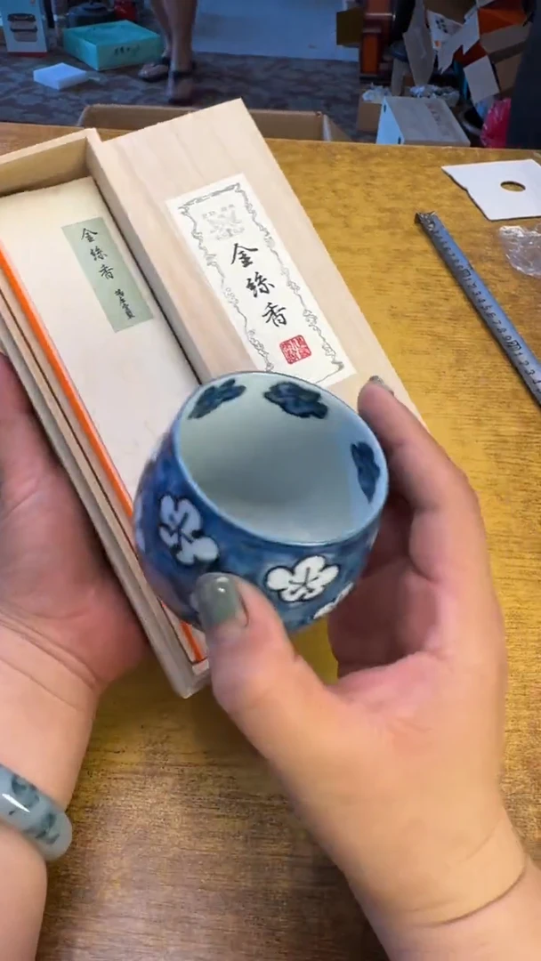 瓷器瓷器瑕疵瑕疵145金丝碗