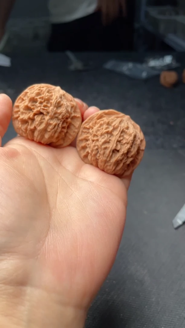 把件文玩核桃w86   盘龙纹    41尺