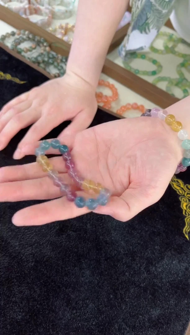 石英质玉手镯未镶嵌手串 多样性发货其一