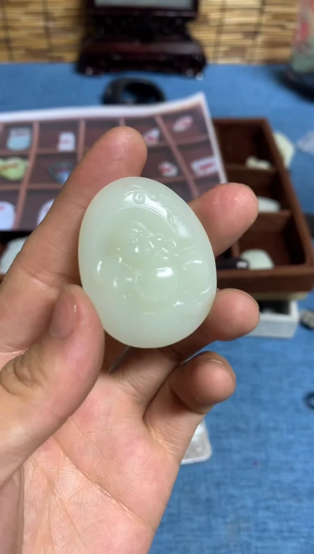 【闪购商品】和田玉颈饰未镶嵌米达