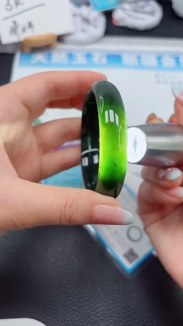 【闪购商品】和田玉手镯未镶嵌123