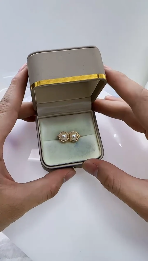 银S925镶嵌海水珍珠DA a378 羽皇金耳钉8