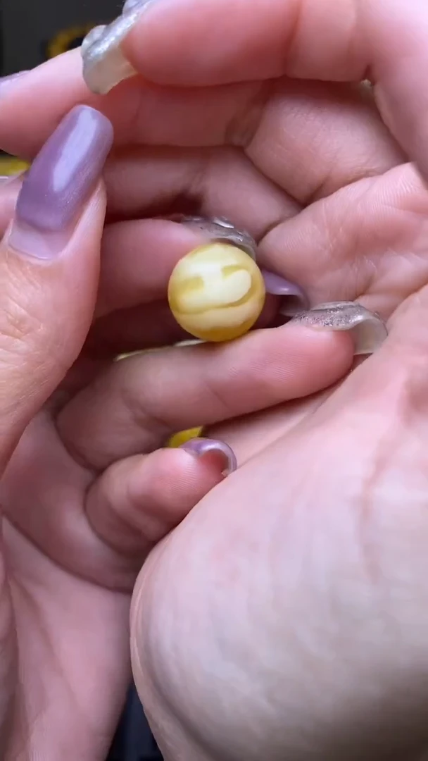 【闪购商品】琥珀裸石未镶嵌葵. 42