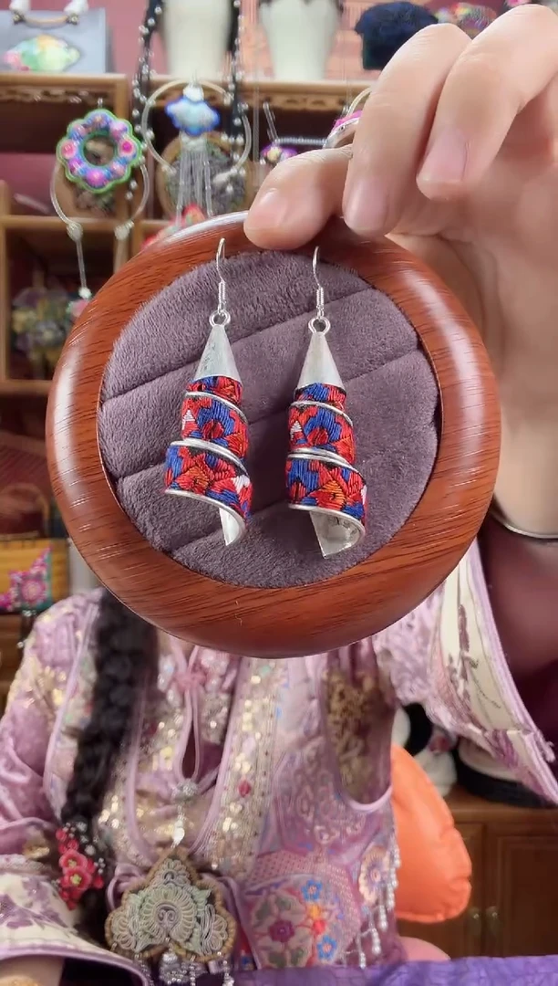 刺绣耳环56甜甜家