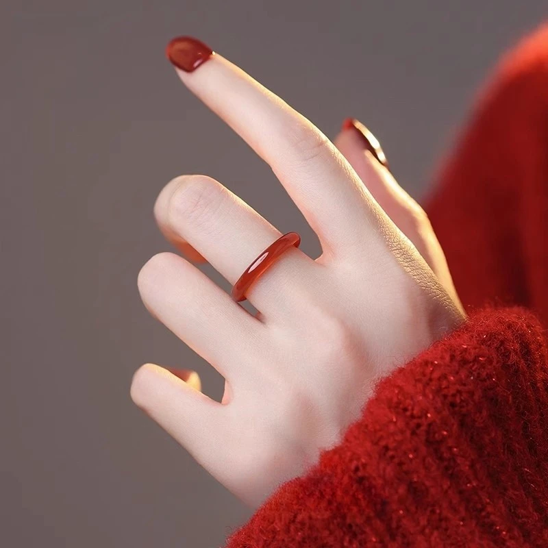 天然玛瑙戒圈鸿运当头玛瑙玉石戒指小众尾戒食指戒本命年素圈指环