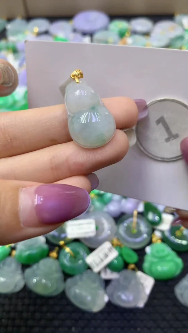 颈饰未镶嵌翡翠天然缅甸翡翠A货