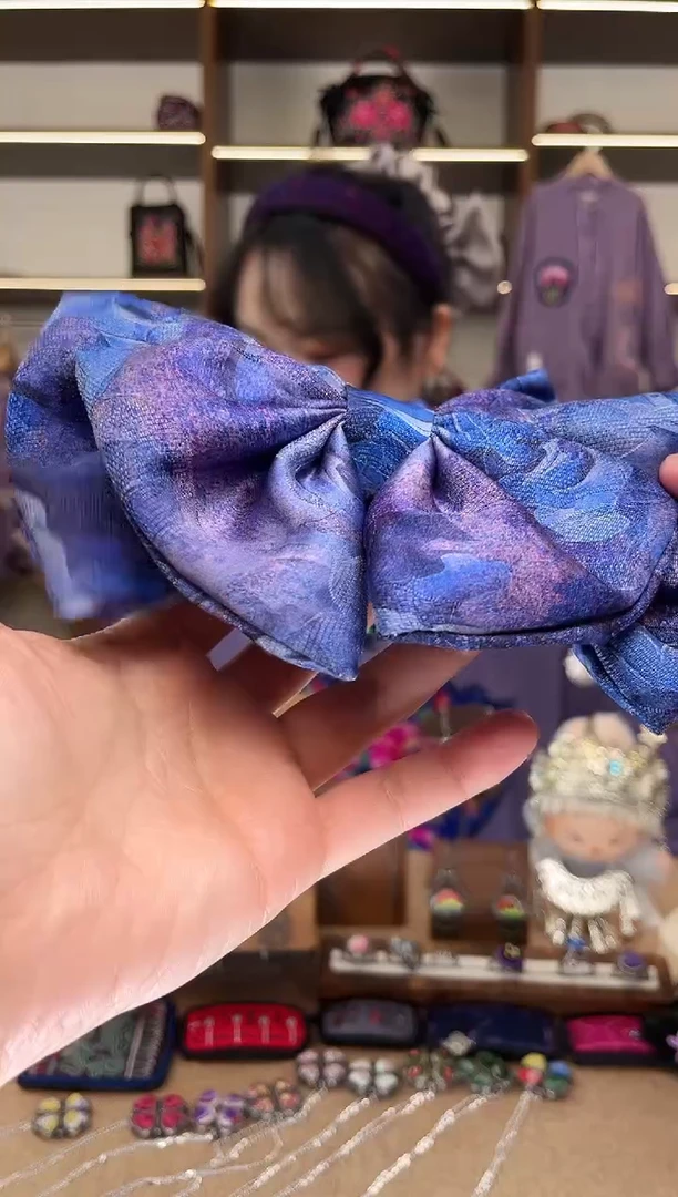 织绣A08黔东南苗族刺绣