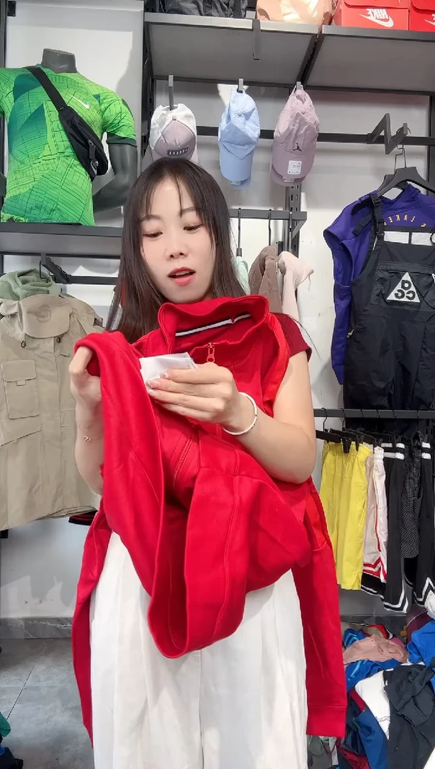 1493编码 瑕疵款直播间过款为准 尺码L