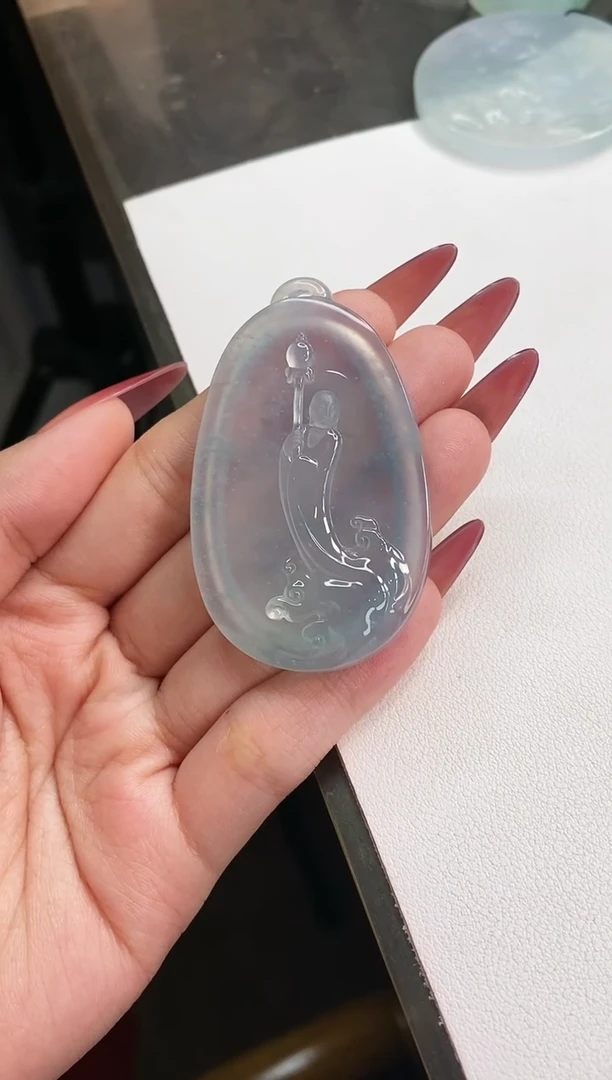 【闪购商品】翡翠颈饰未镶嵌地藏