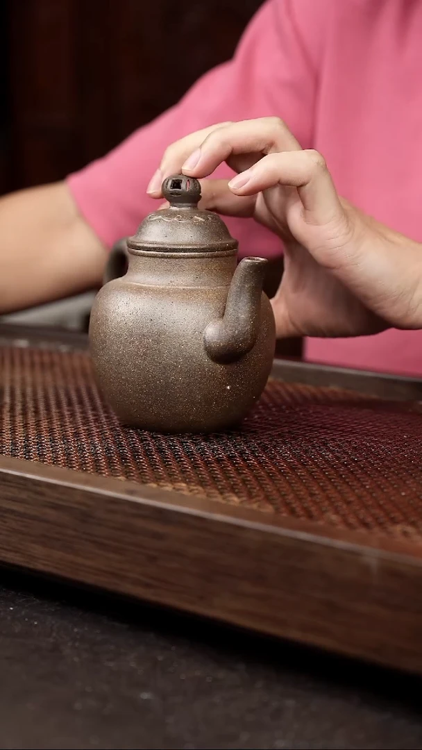 茶壶紫砂岩中泥大执