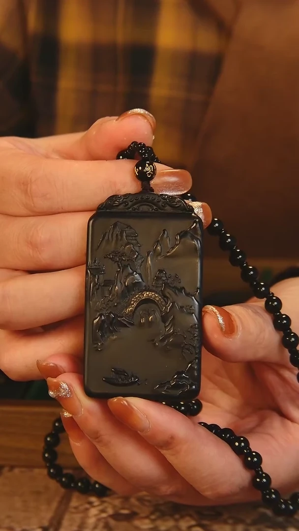 【闪购商品】和田玉（墨玉）颈饰未镶嵌和田玉（以主播展示为准）