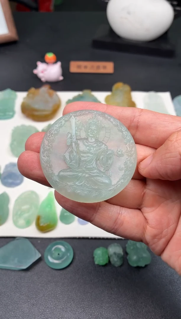 未镶嵌定制翡翠翡翠