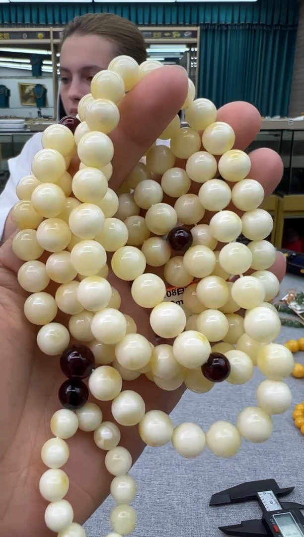 未镶嵌颈饰琥珀30秒拍号假一罚十