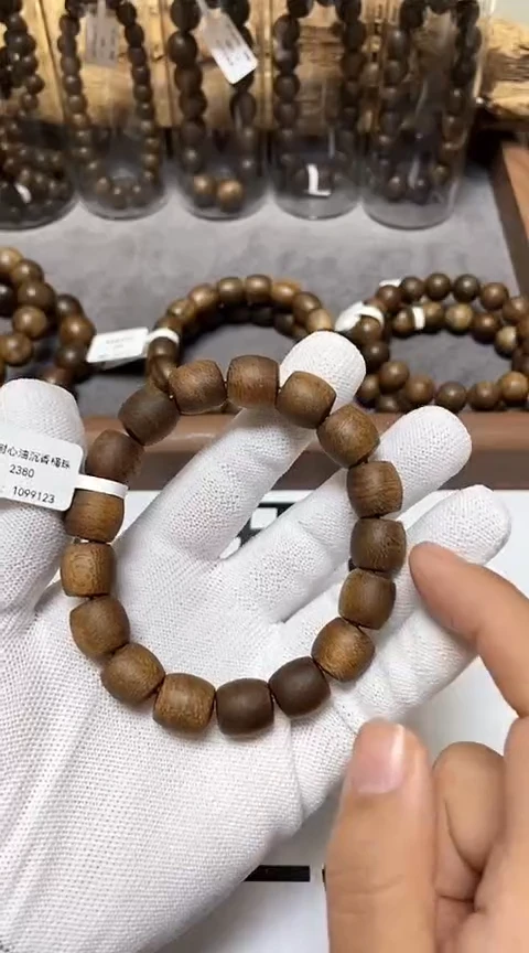 【闪购商品】沉香手串越南芽庄沉香树心油老料1.2桶珠