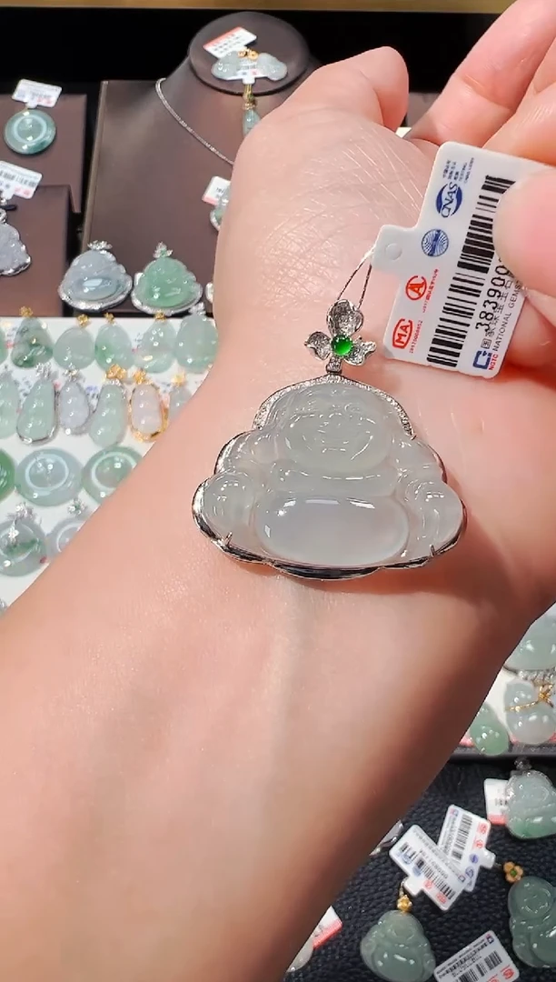 【闪购商品】翡翠吊坠(不含链)18K金镶嵌佛公吊坠797