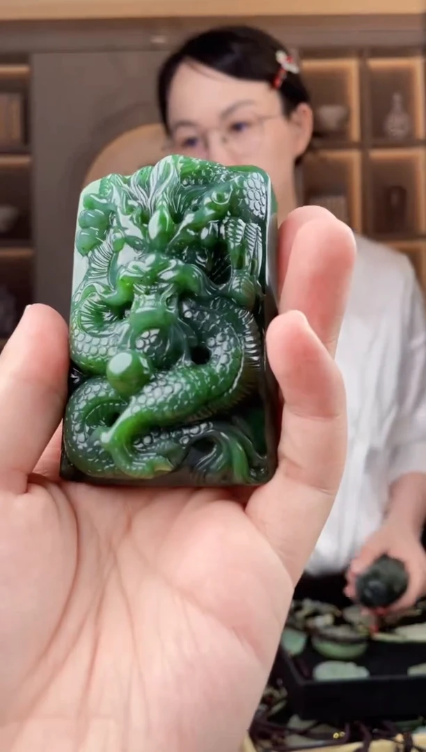颈饰未镶嵌和田玉拍一发一，多样性发货