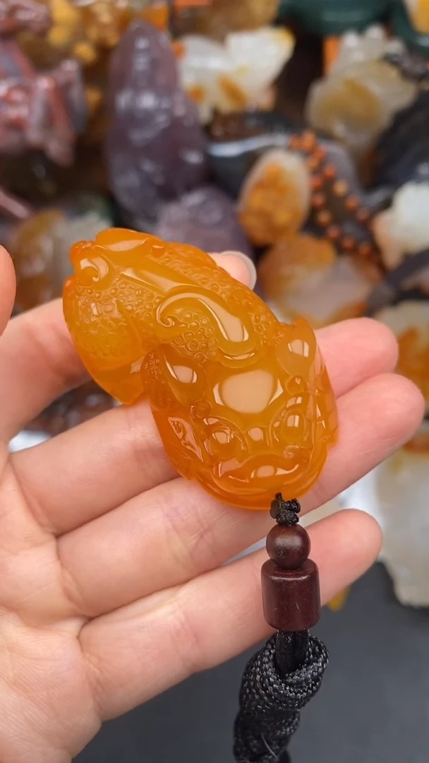 未镶嵌颈饰玛瑙/玉髓AA