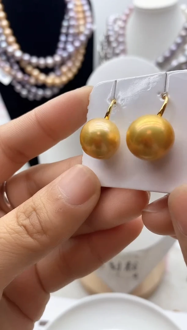 【闪购商品】淡水珍珠颈饰钛钢28
