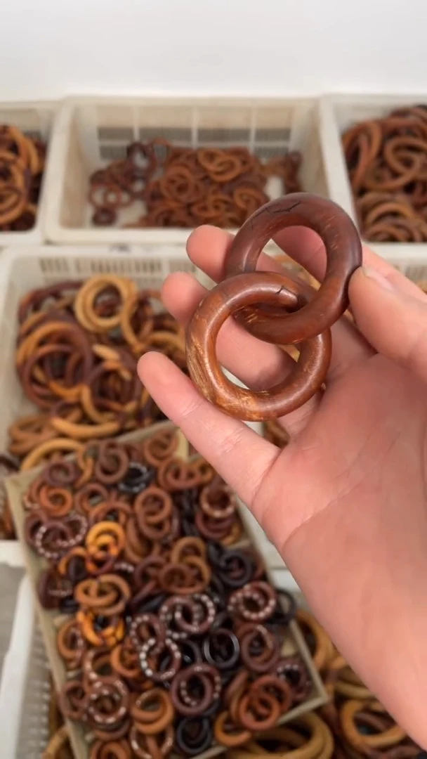 【闪购商品】木桃木刻星小乾坤圈微瑕随机发