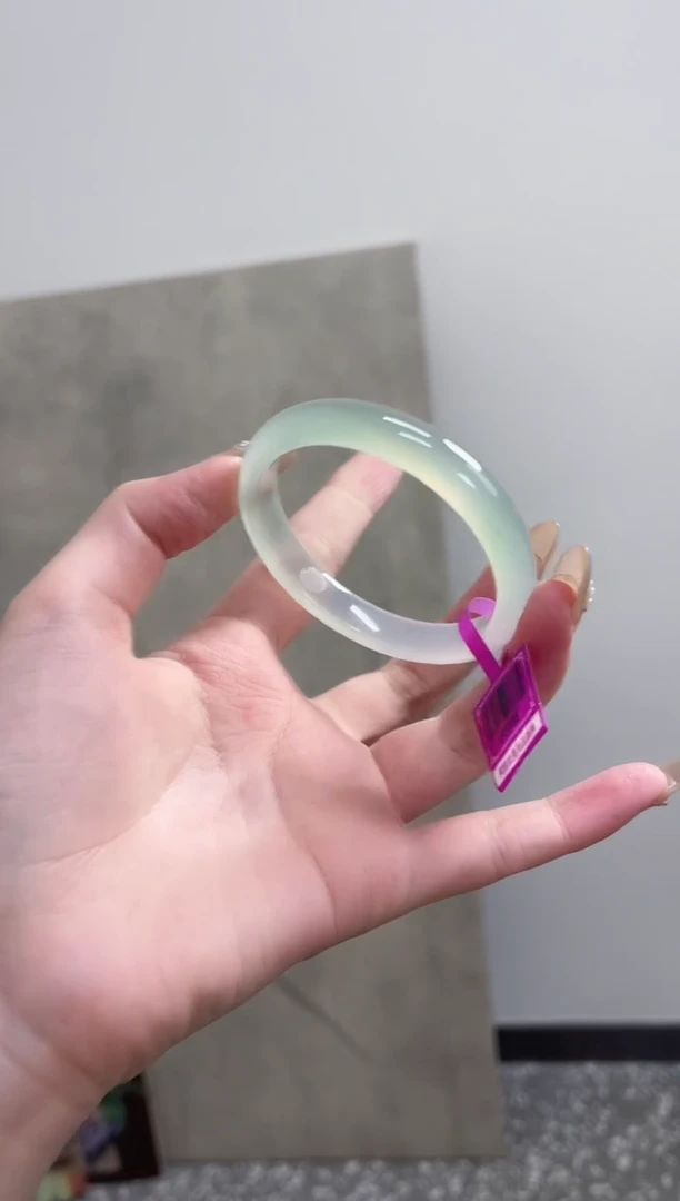 【闪购商品】玛瑙/玉髓手镯未镶嵌54-55圈 需要包容