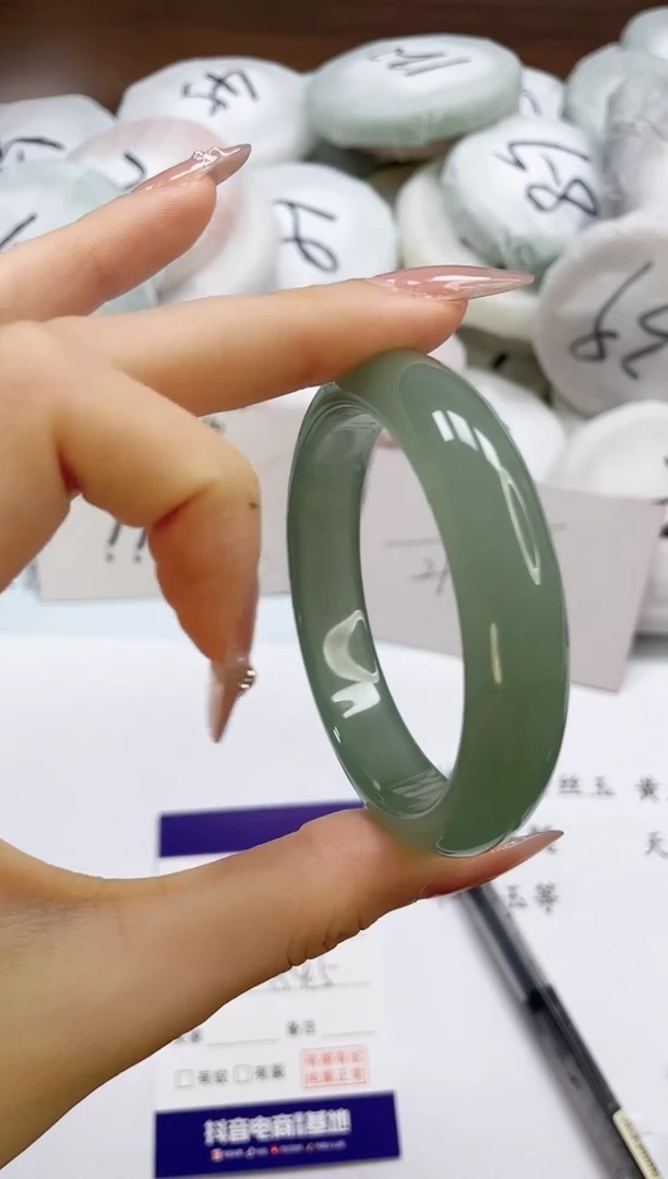 石英质玉手镯未镶嵌283-54