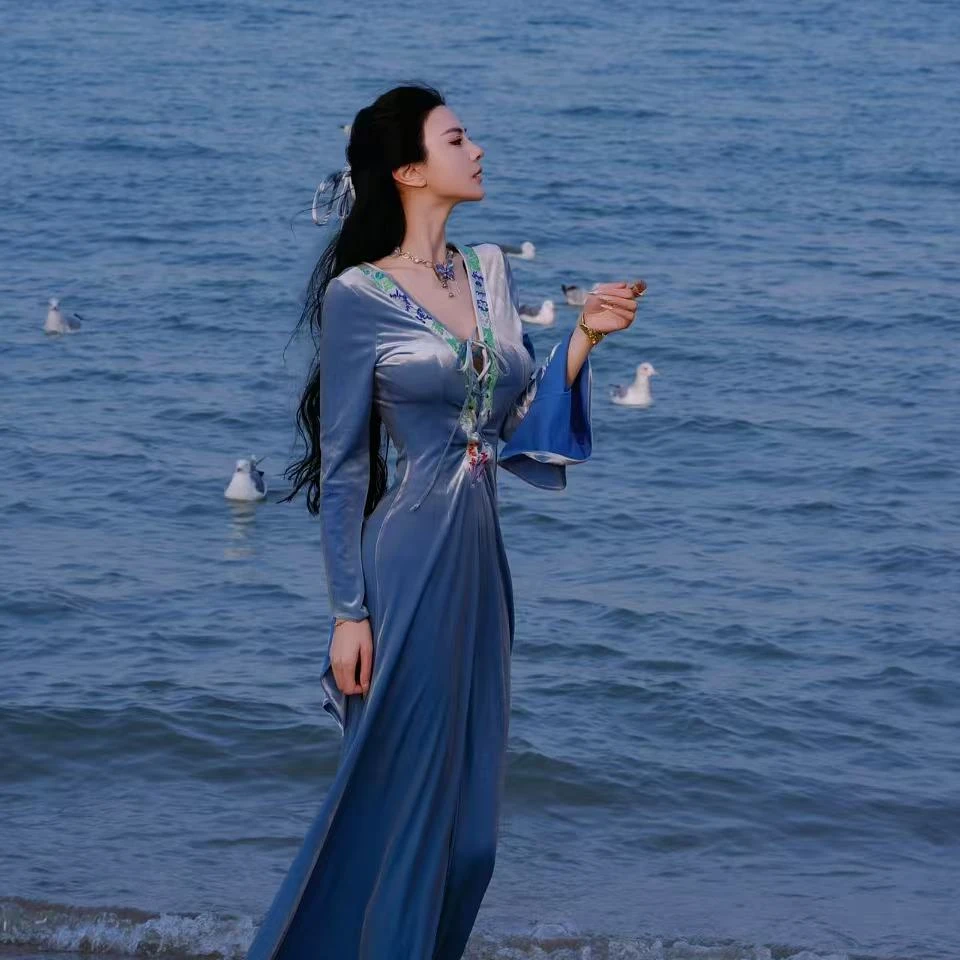 魏元高定/修身丝绒系带锦里V领气质夏季水袖连衣裙-0960