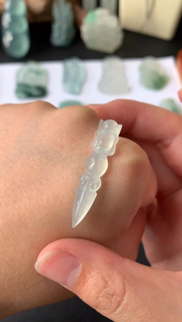 【闪购商品】定制翡翠未镶嵌翡翠