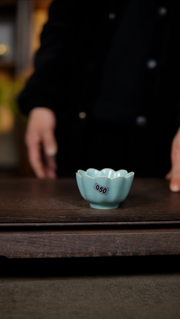 【闪购商品】杯仿古宋臻釉莲花杯微瑕050