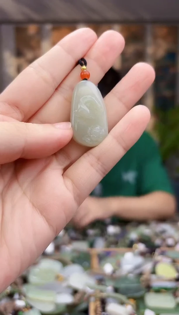 未镶嵌和田玉挂件拍一发一