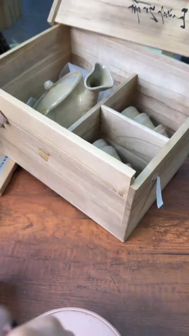 沿途有风景背后有阳光