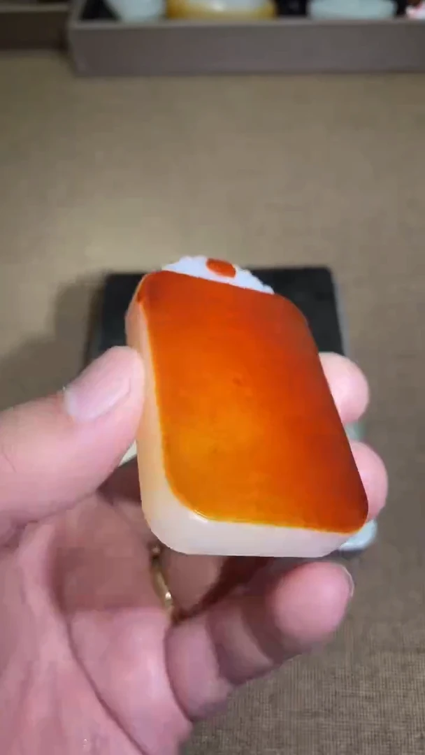 颈饰未镶嵌和田玉12.29