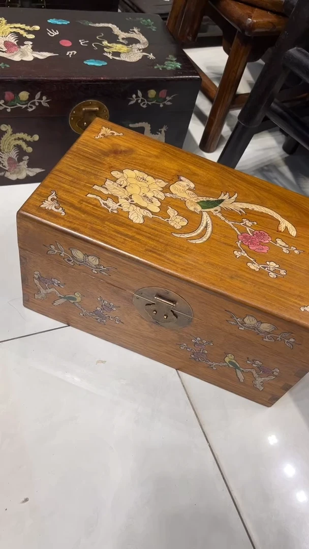 【闪购商品】贡木喜鹊登梅螺钿首饰箱