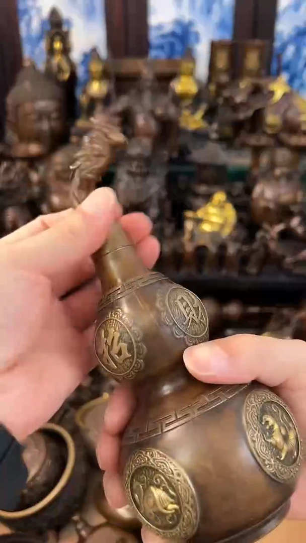 诚信经营  铜器摆件
